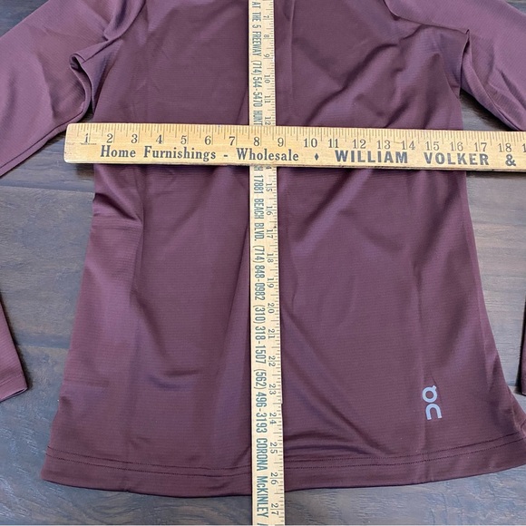 New  On Cloud/ On Running 1/4 zipper full sleeve pullover jacket women’s size XS - Picture 5 of 6